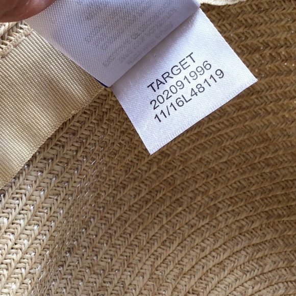 DISNEY X BEAUTY AND THE BEAST STRAW HAT NWOT - Picture 10 of 10